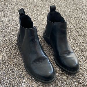 Black H&M booties size 5